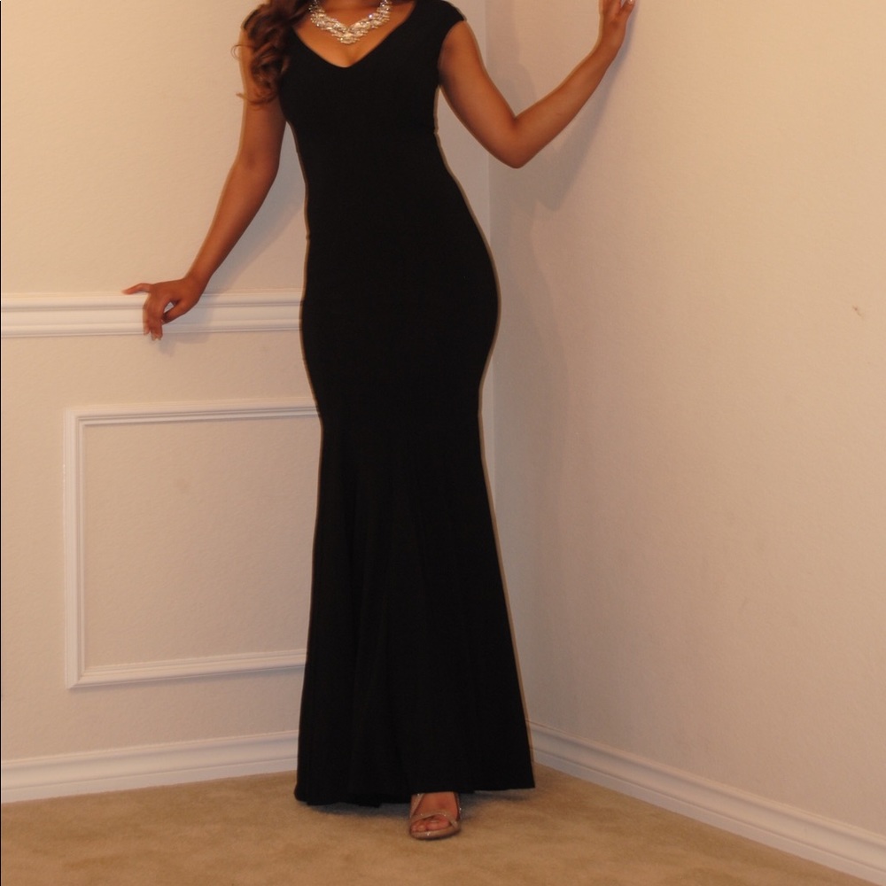 PROM DRESS - Picture 3 of 4